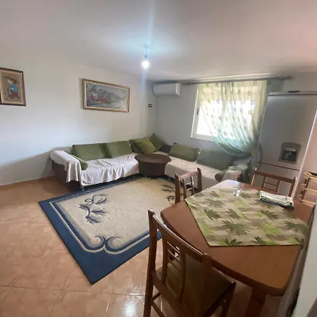 New Bazaar Apartament *